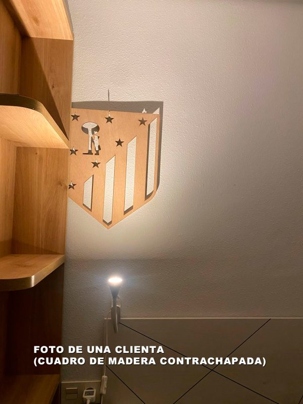 Foto de clienta - contrachapado, escudo Atletico de Madrid