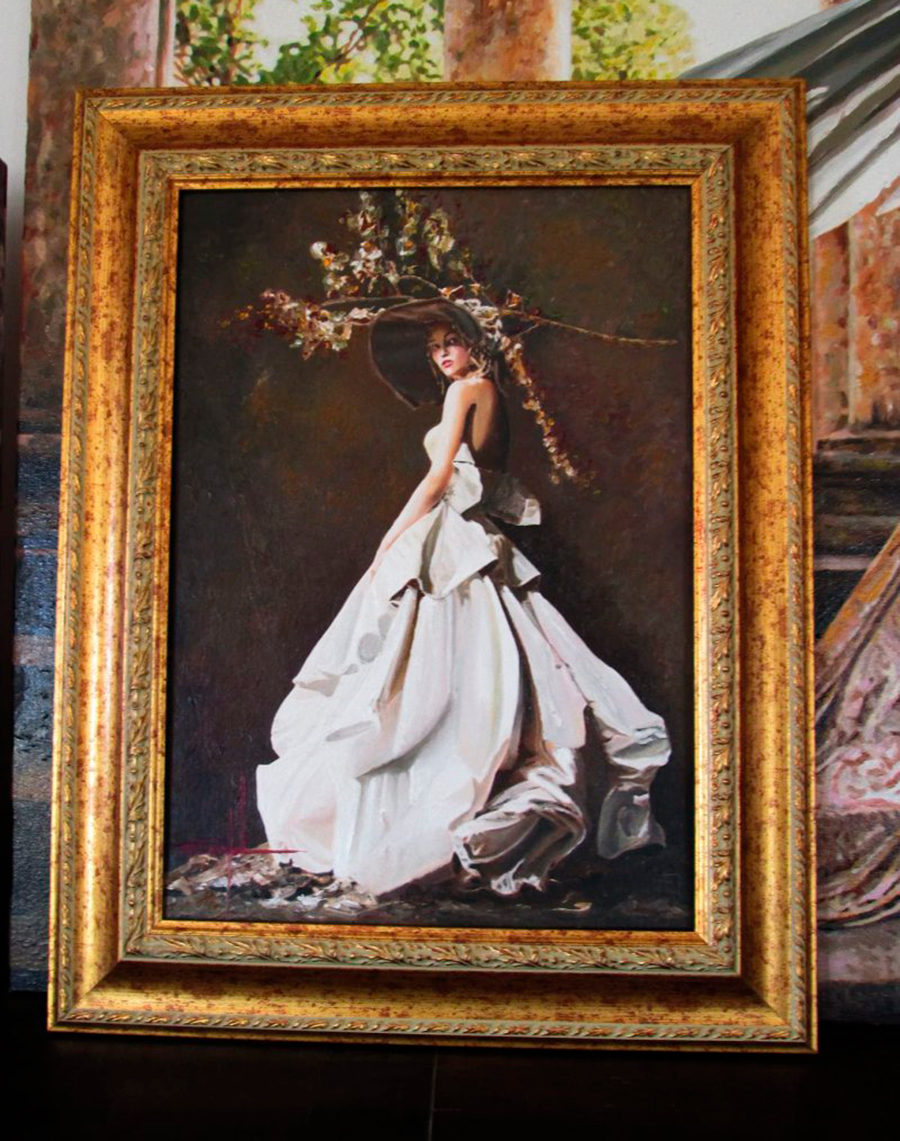 Cómo elegir la moldura perfecta: una pintura de estilo clásico, como un retrato o una escena histórica, se beneficia de una moldura tradicional, tal vez dorada o de madera oscura
(Moldura 2596-11 de Taller del Cuadro, foto de cliente)